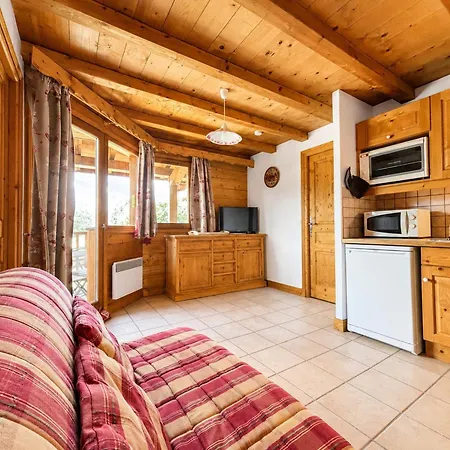 Confortable A Proximite Du Cernix Avec Balcon Et Parking - Fr-1-505-244 Lägenhet