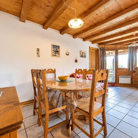 Appartement Confortable à Proximité Du Cernix Avec Balcon Et Parking - Fr-1-505-244 *